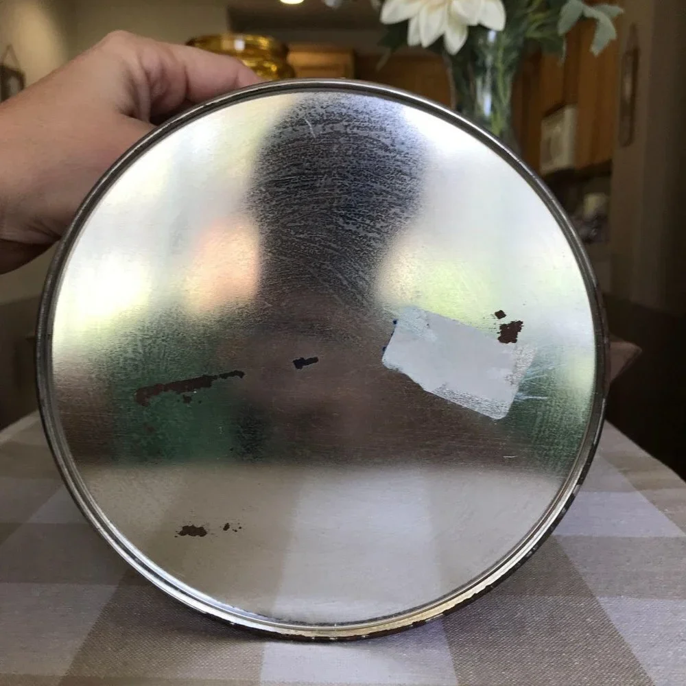 Vintage‎ Christmas Cookie Tin Home Decor Accent